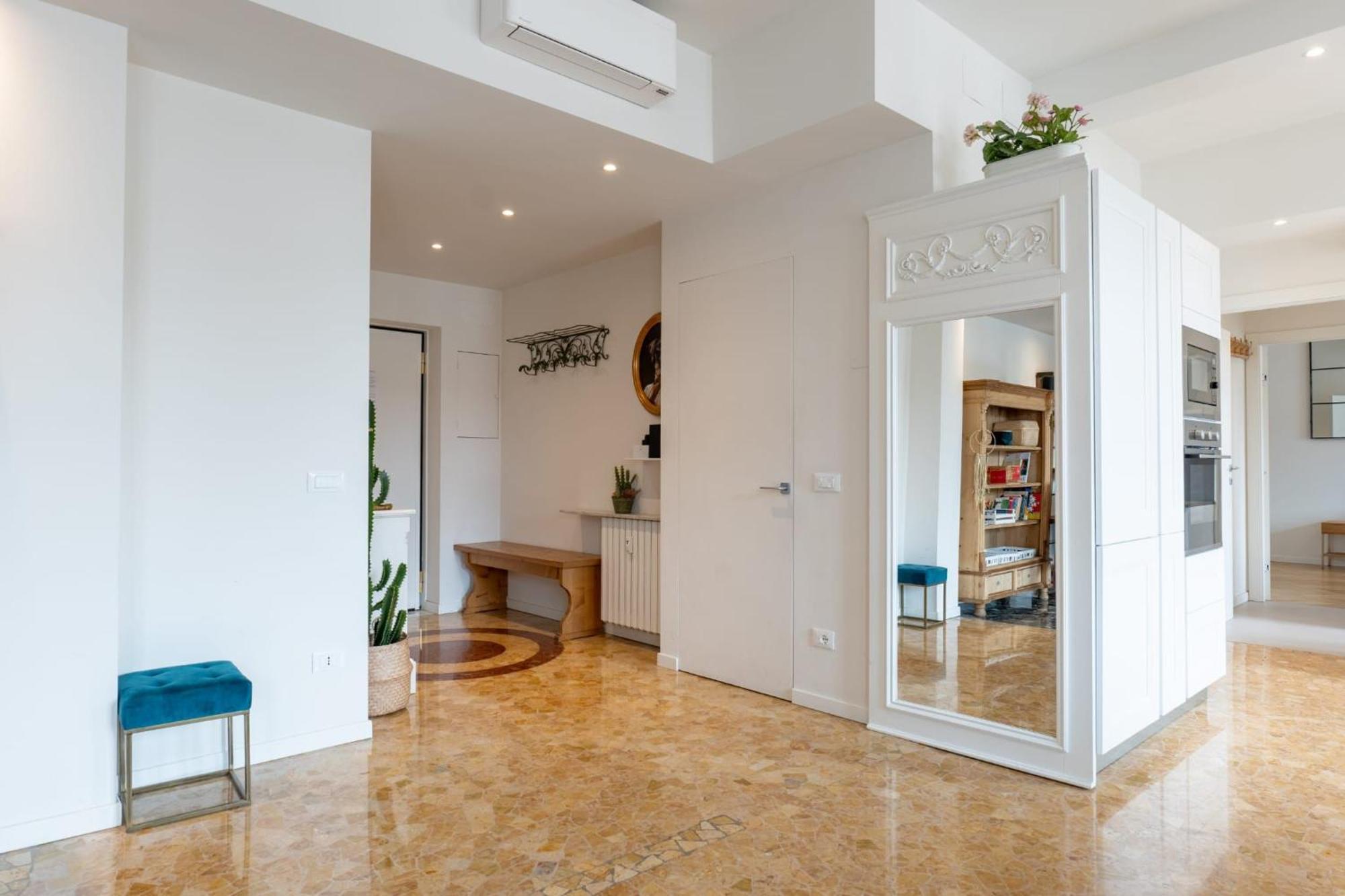 Amazing Top Floor Milan Luaran gambar